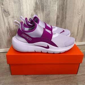 Nike Flex Runner 4 Sneakers (GS) Youth girls 6 Slip On Violet Mist Purple spring